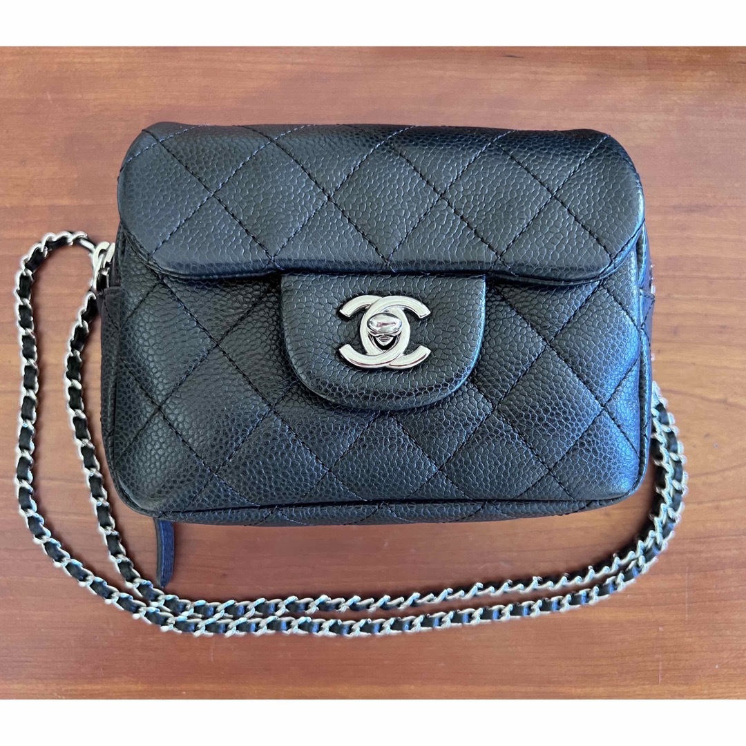 CHANELCHANEL ミニマトラッセ　チェーンウォレット　激レア商品