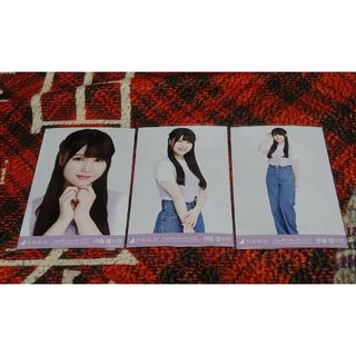 乃木坂46　紫コーデ　伊藤理々杏(アイドルグッズ)