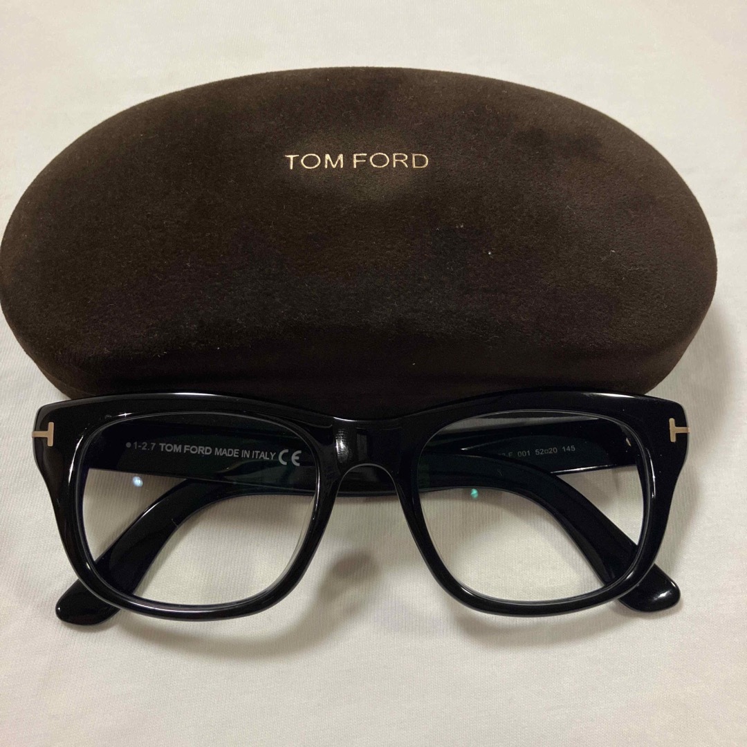 トムフォード　黒縁眼鏡