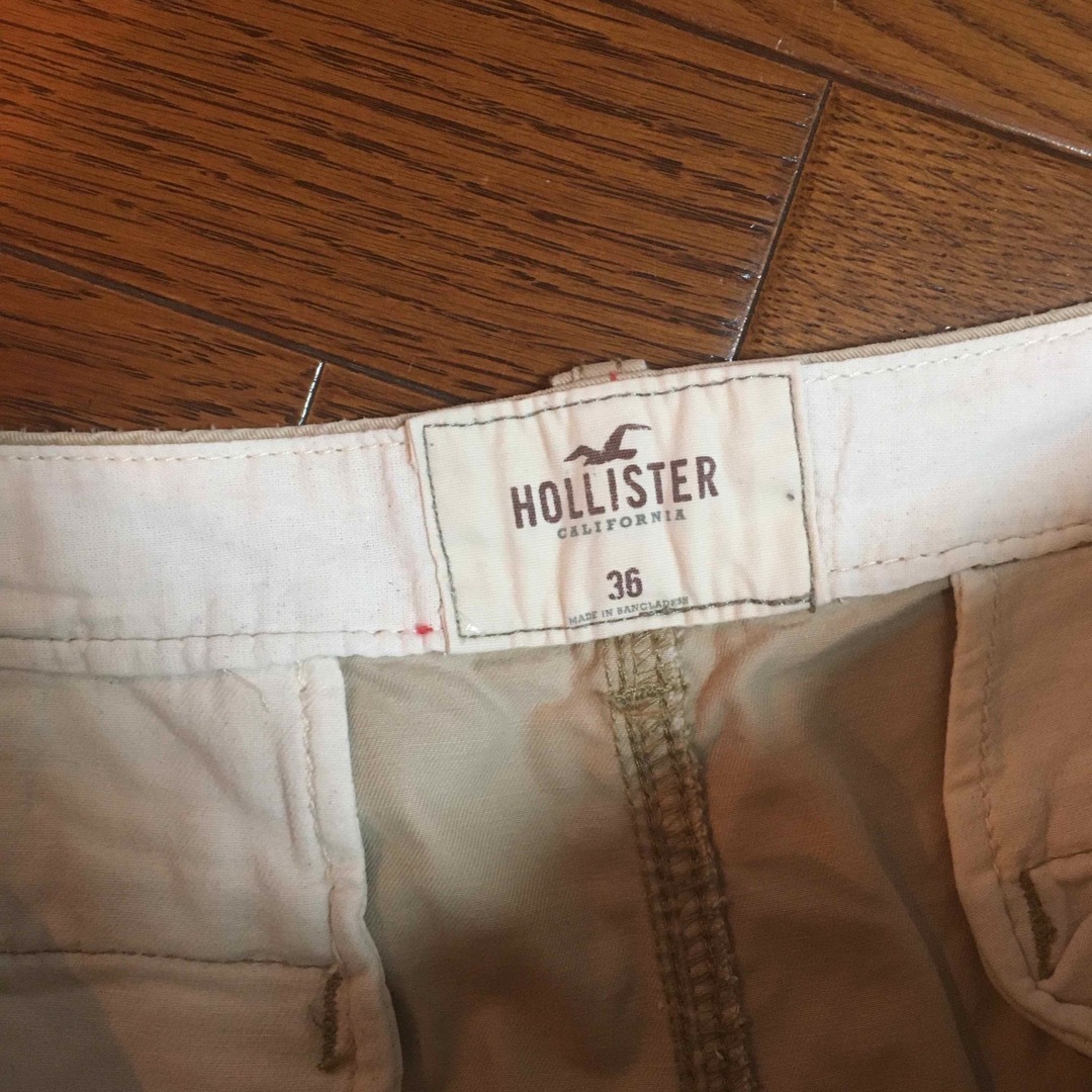 Hollister(ホリスター)のホリスター ハーフパンツ ショート チノパン 綿パン ベージュ 36 メンズのパンツ(ショートパンツ)の商品写真