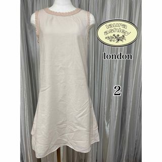 ローラアシュレイ(LAURA ASHLEY)のLAURA ASHLEY  london ローラアシュレイ ロンドン ワンピース(ひざ丈ワンピース)