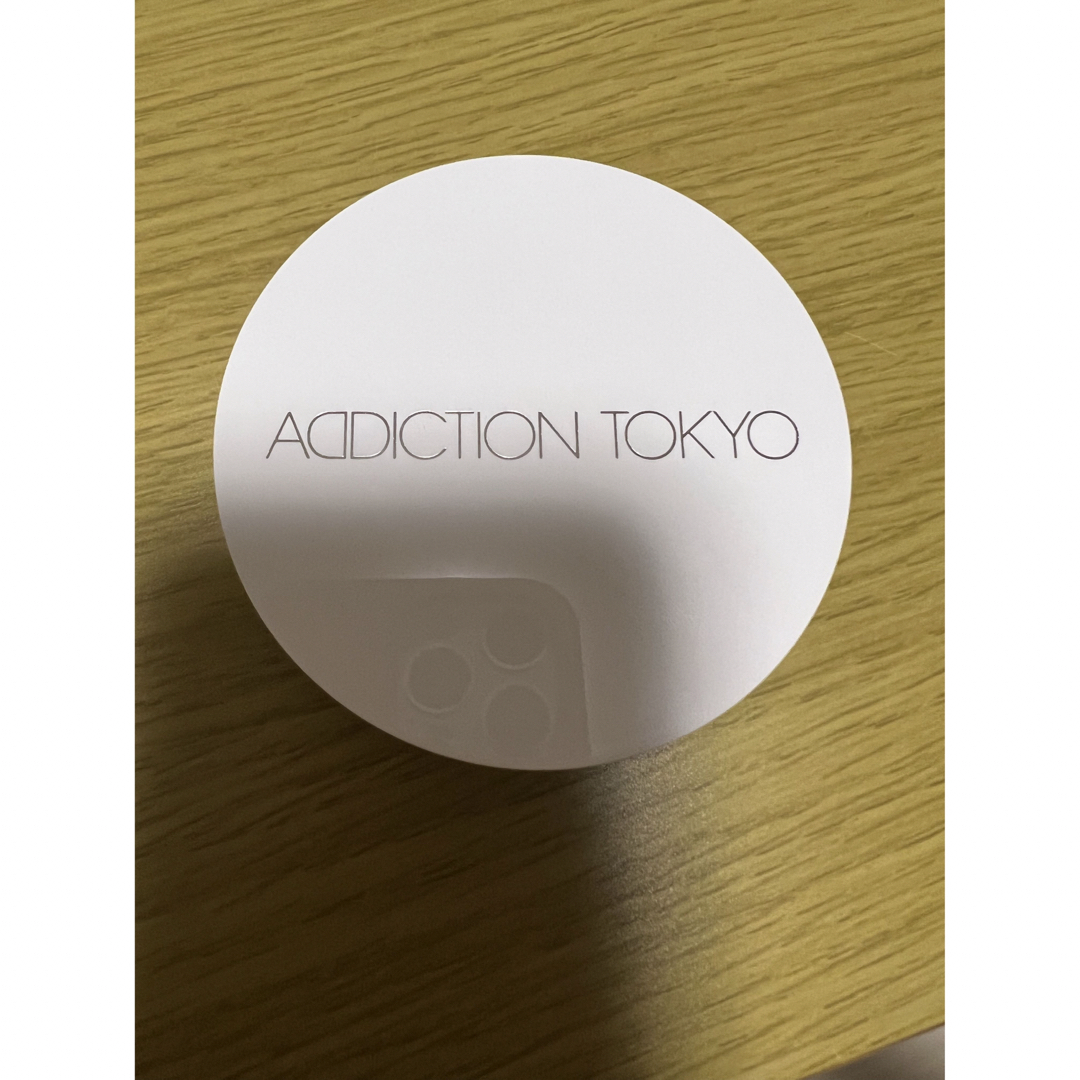 ADDICTION(アディクション)のアディクション　スキンケアUVタッチアップクッション　ケース コスメ/美容のボディケア(日焼け止め/サンオイル)の商品写真