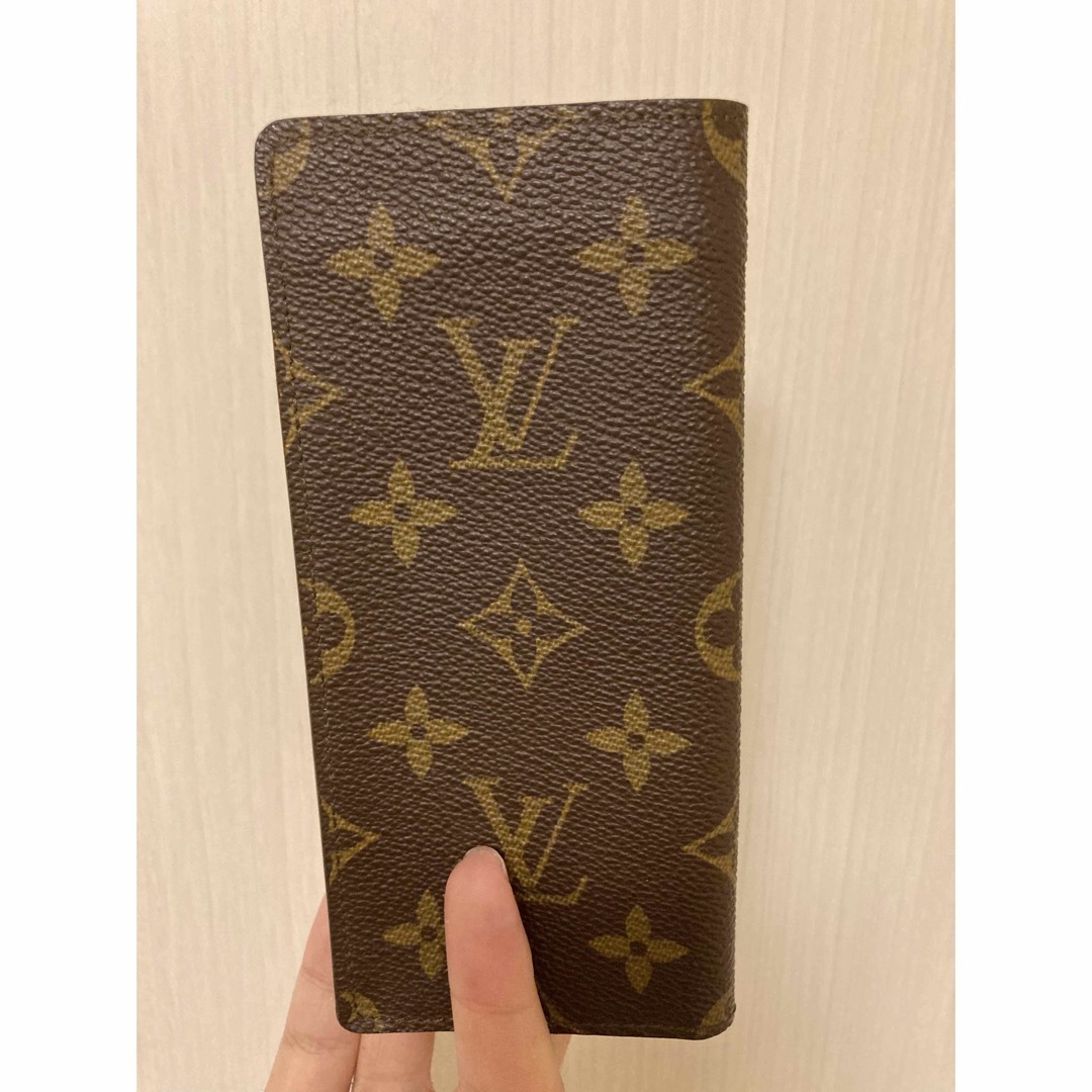 LOUIS VUITTON(ルイヴィトン)のルイヴィトンメガネケース レディースのファッション小物(サングラス/メガネ)の商品写真