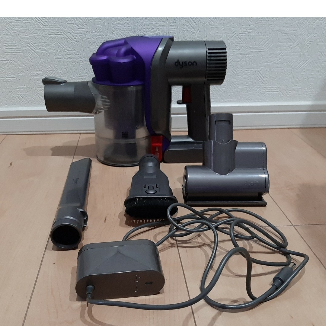 【板やん様専用】【値下げ】ダイソン　dyson DC34 スマホ/家電/カメラの生活家電(掃除機)の商品写真