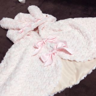 ベイビーザスターズシャインブライト(BABY,THE STARS SHINE BRIGHT)のうさ耳ケープ♡試着のみ美品♡送料こみ♡(ポンチョ)