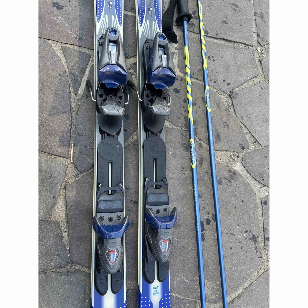 ROSSIGNOL(ロシニョール)のROSSIGNOL  ACTYS100  162cm スキー板 ストック付き スポーツ/アウトドアのスキー(板)の商品写真