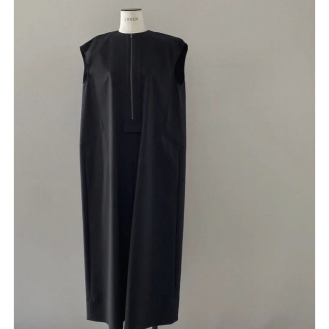 ローヘン lohen フロントZIPフォルムロングワンピース ブラックの通販
