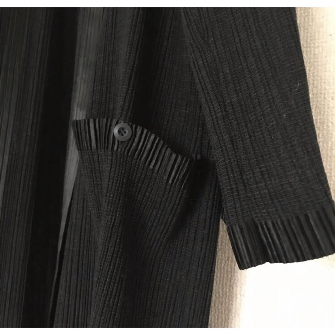 ☆ ISSEY MIYAKE イッセイミヤケ プリーツ加工 ロング カーディガン ☆ ISSEY MIYAKE イッセイミヤケ プリーツ加工 ロング カーディガン
