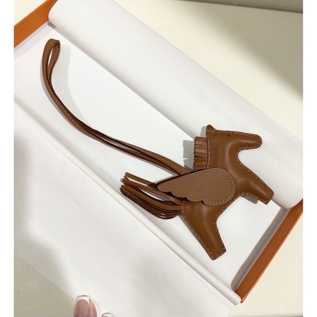 販促ブック エルメス HERMES ロデオ ペガサスpm ソーゴールド 国内購入