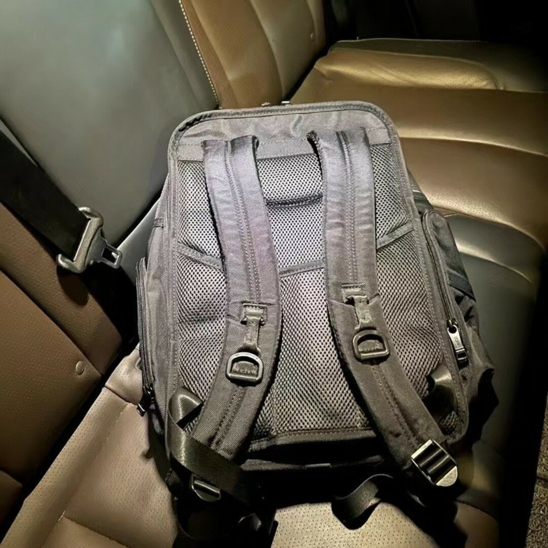 TUMI ALPHA3 ブリーフパック