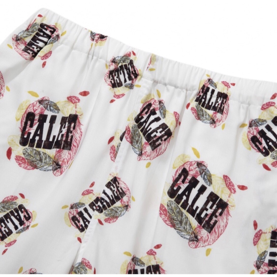CALEE(キャリー)のCALEE Allover feather amunzen shorts メンズのパンツ(ショートパンツ)の商品写真
