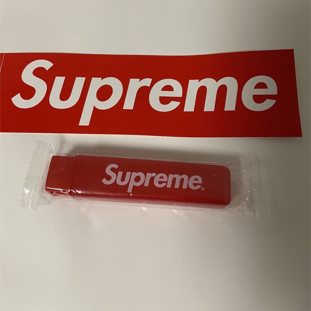 Supreme 正規品 シュプリーム 歯ブラシの通販 by my shop｜シュプリームならラクマ