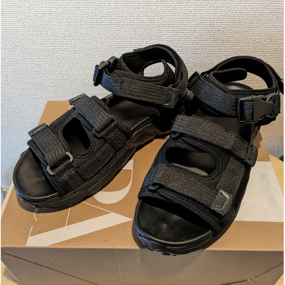 ZARA - ZARA ビブラムサンダル 44の通販 by おしずし's shop ZARA - ZARA ビブラムサンダル 44の通販 by おしずし's shop