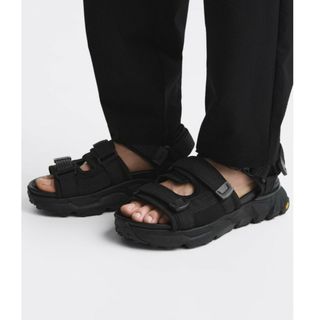 VIBRAM® レザーサンダル トラックソール