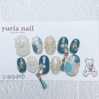 現品♡ジェルネイルチップ/振袖/成人式/着物/和装/フラワー/花/タッセル/秋(つけ爪/ネイルチップ)