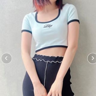 リルリリー(lilLilly)の新品未使用タグ付き♡ lilLilly コンパクトパイピングトップス(Tシャツ(半袖/袖なし))