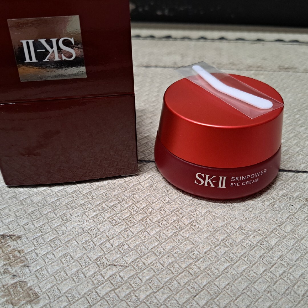 SK-II スキンパワーアイクリーム 15g、フェイシャルトリートメント