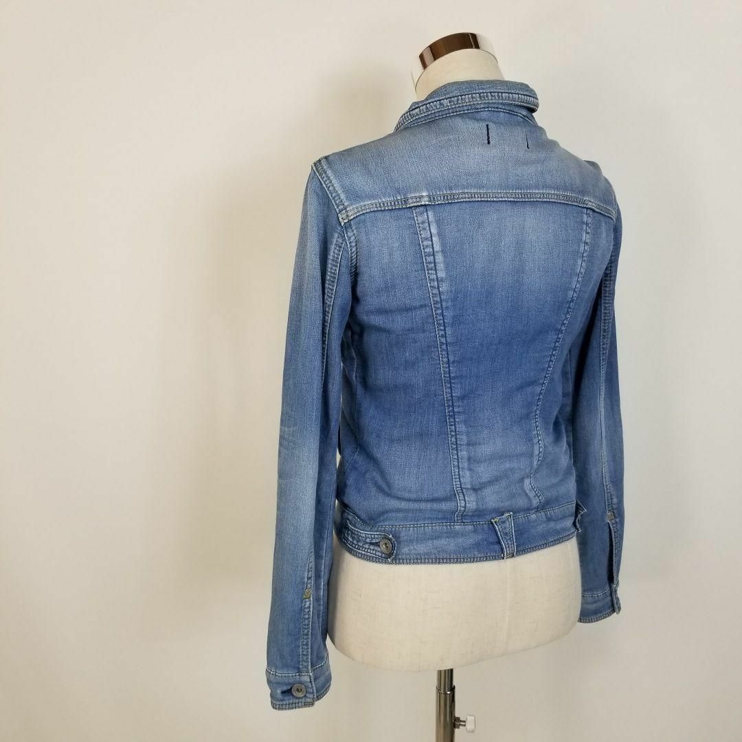 YANUK美シルエットユーズド加工ストレッチスウェットデニムジャケットS薄青 YANUK美シルエットユーズド加工ストレッチスウェットデニムジャケットS薄青