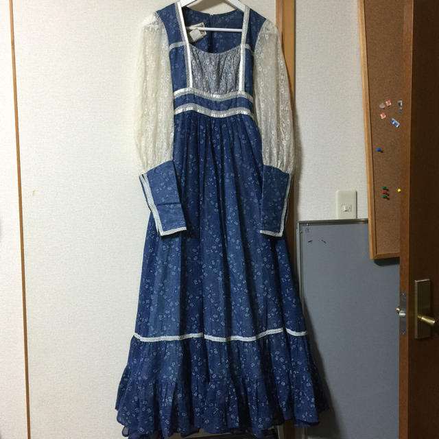 レディース専用出品 ガニーサックス サックス小花ワンピース GUNNE SAX