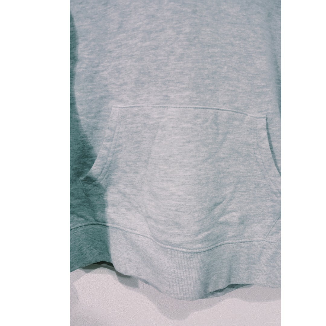 Ignio(イグニオ)のパーカー　IGNIO　150 グレー　男の子　女の子 キッズ/ベビー/マタニティのキッズ服男の子用(90cm~)(Tシャツ/カットソー)の商品写真