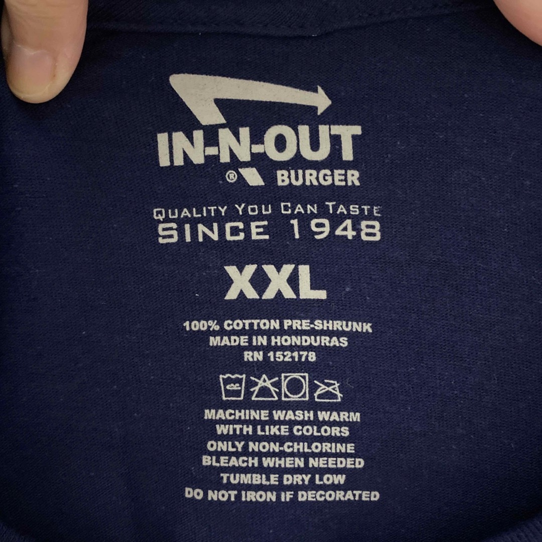 IN-N-OUT BURGER Tシャツ