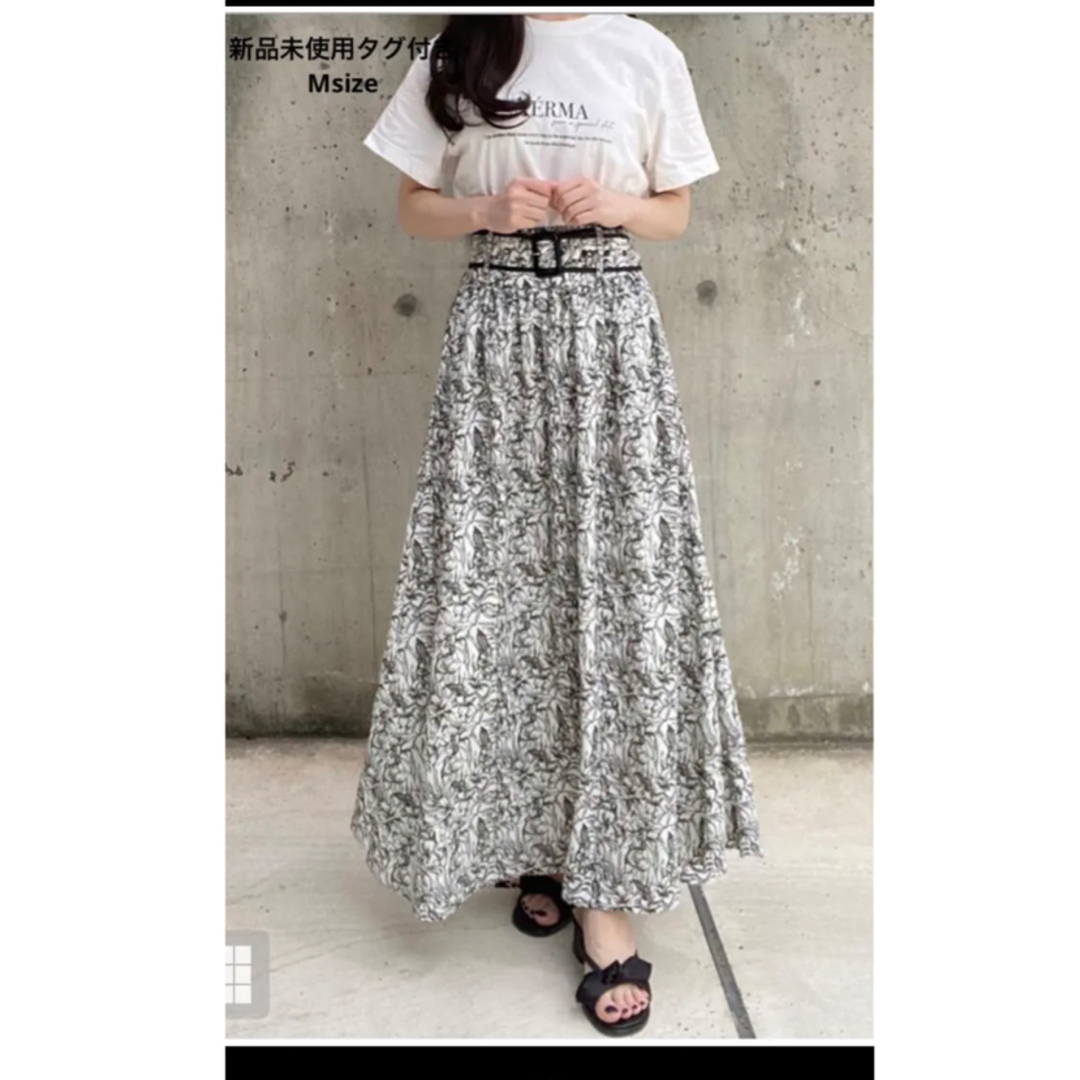タグ付き新品未使用 花柄スカート - ロングスカート