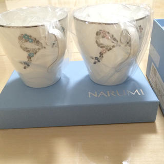 ナルミ(NARUMI)のNALUMI ペアマグカップ プレゼントに(グラス/カップ)
