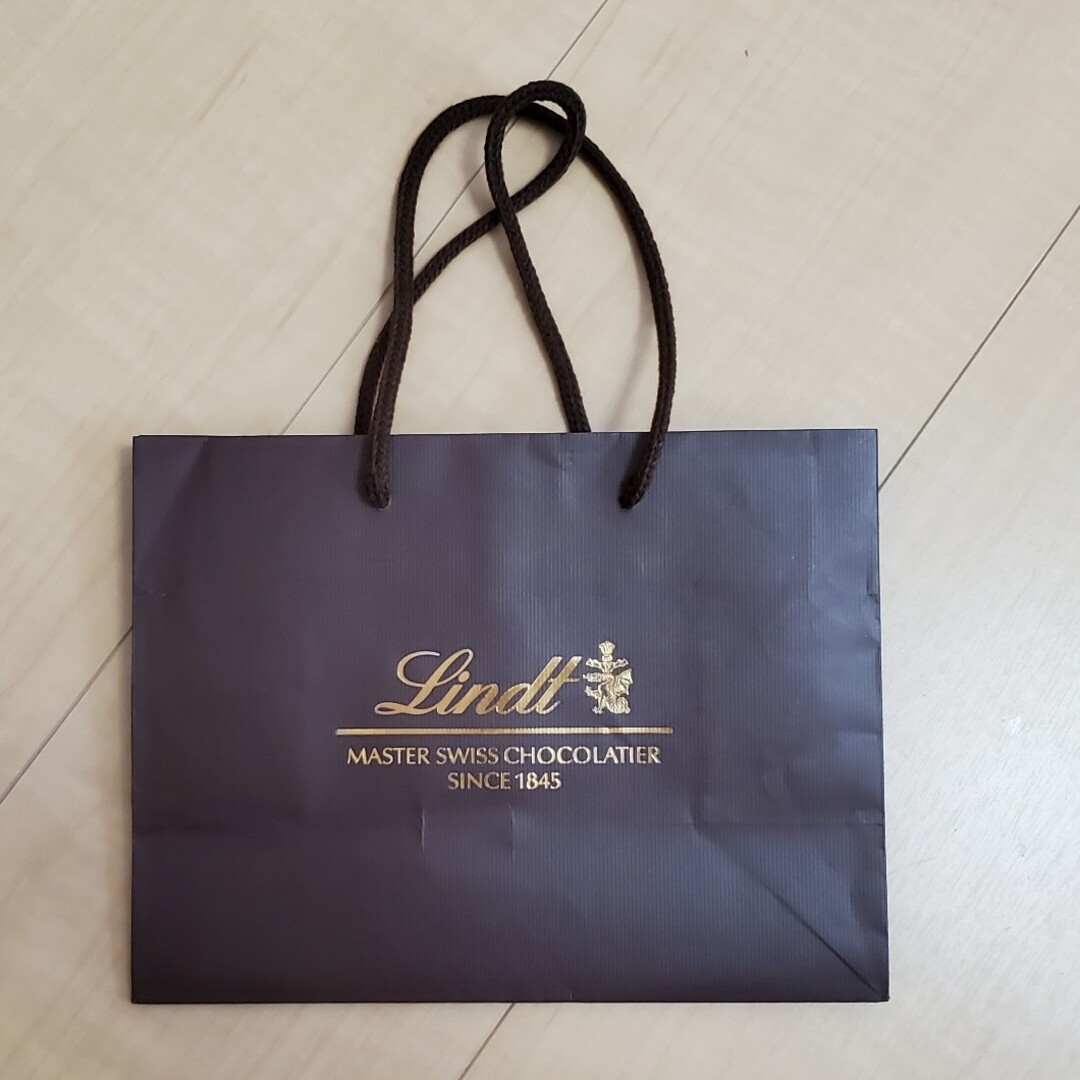 Lindt(リンツ)のLindtのショップバッグ レディースのバッグ(ショップ袋)の商品写真