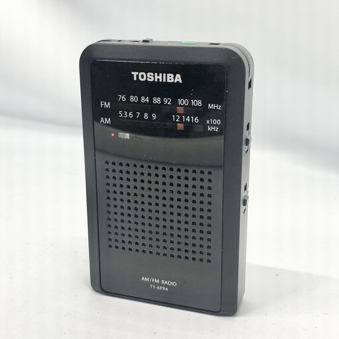 東芝(トウシバ)の東芝 ワイドFM/AMラジオポケットラジオ TY-APR4-K スマホ/家電/カメラのオーディオ機器(ラジオ)の商品写真