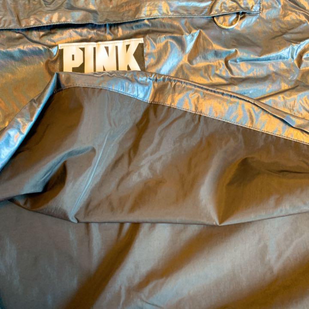 【新品】VS PINK アノラック ジャケット メタリック ブルー