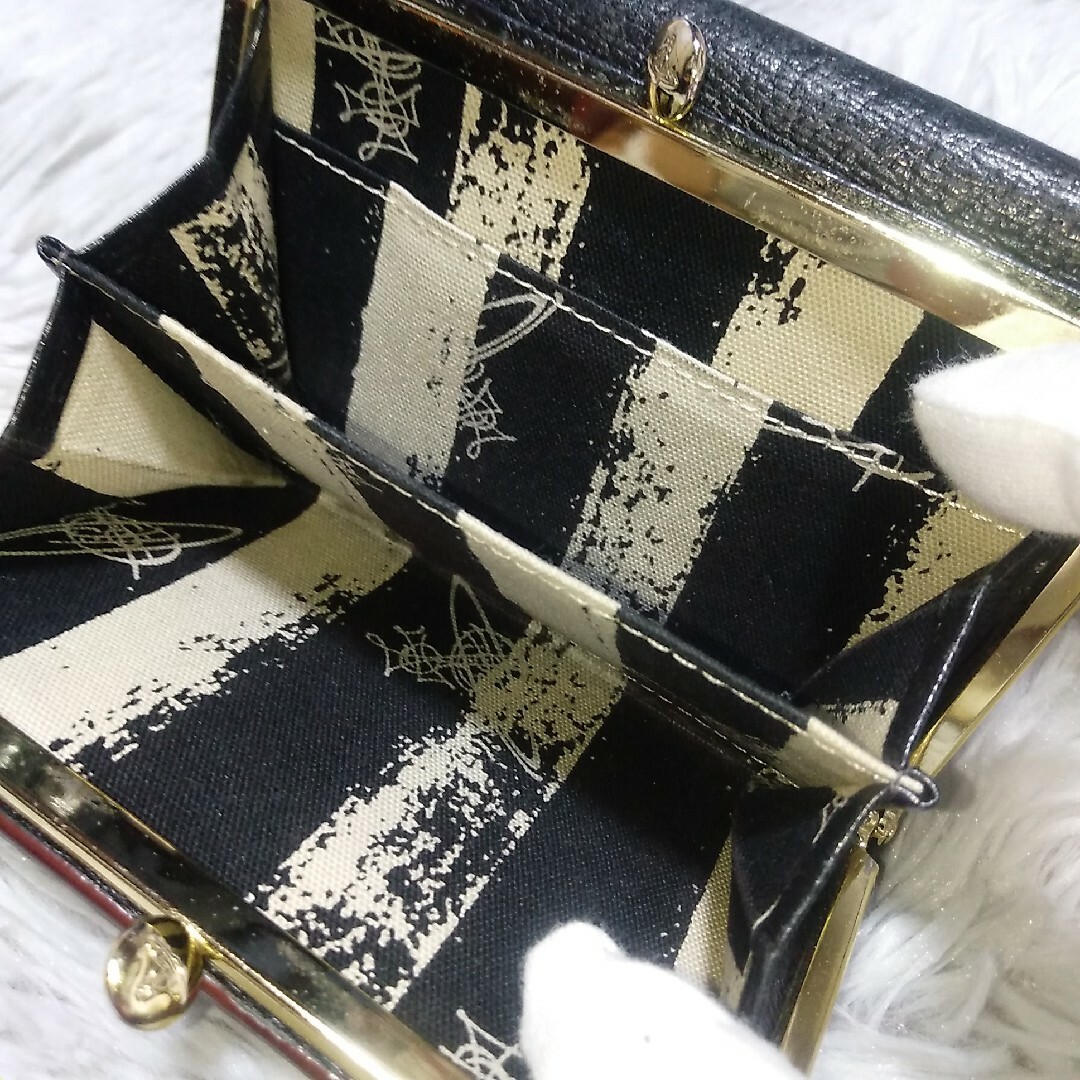 【美品】Vivienne Westwood がま口三つ折財布 ビッグオーブ 黒