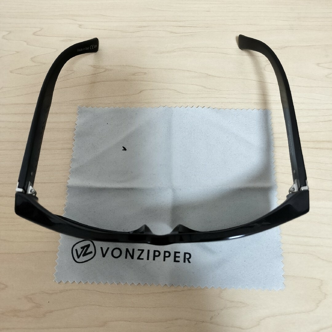 VONZIPPER(ボンジッパー)の【VONZIPPER】ボンジッパー  エルモア  サングラス 【ELMORE】 レディースのファッション小物(サングラス/メガネ)の商品写真