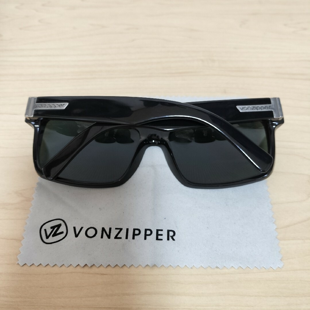 VONZIPPER(ボンジッパー)の【VONZIPPER】ボンジッパー  エルモア  サングラス 【ELMORE】 レディースのファッション小物(サングラス/メガネ)の商品写真