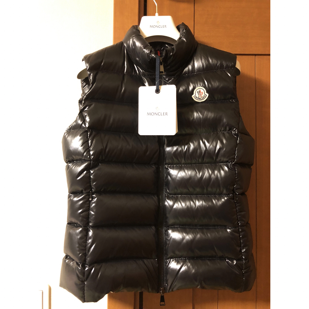 MONCLER - MONCLER ダウンベスト GHANY Mサイズの通販 by チョコママ's