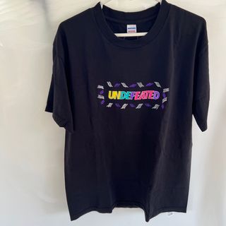 アンディフィーテッド(UNDEFEATED)のUNDEFEATEDTシャツ(Tシャツ/カットソー(半袖/袖なし))