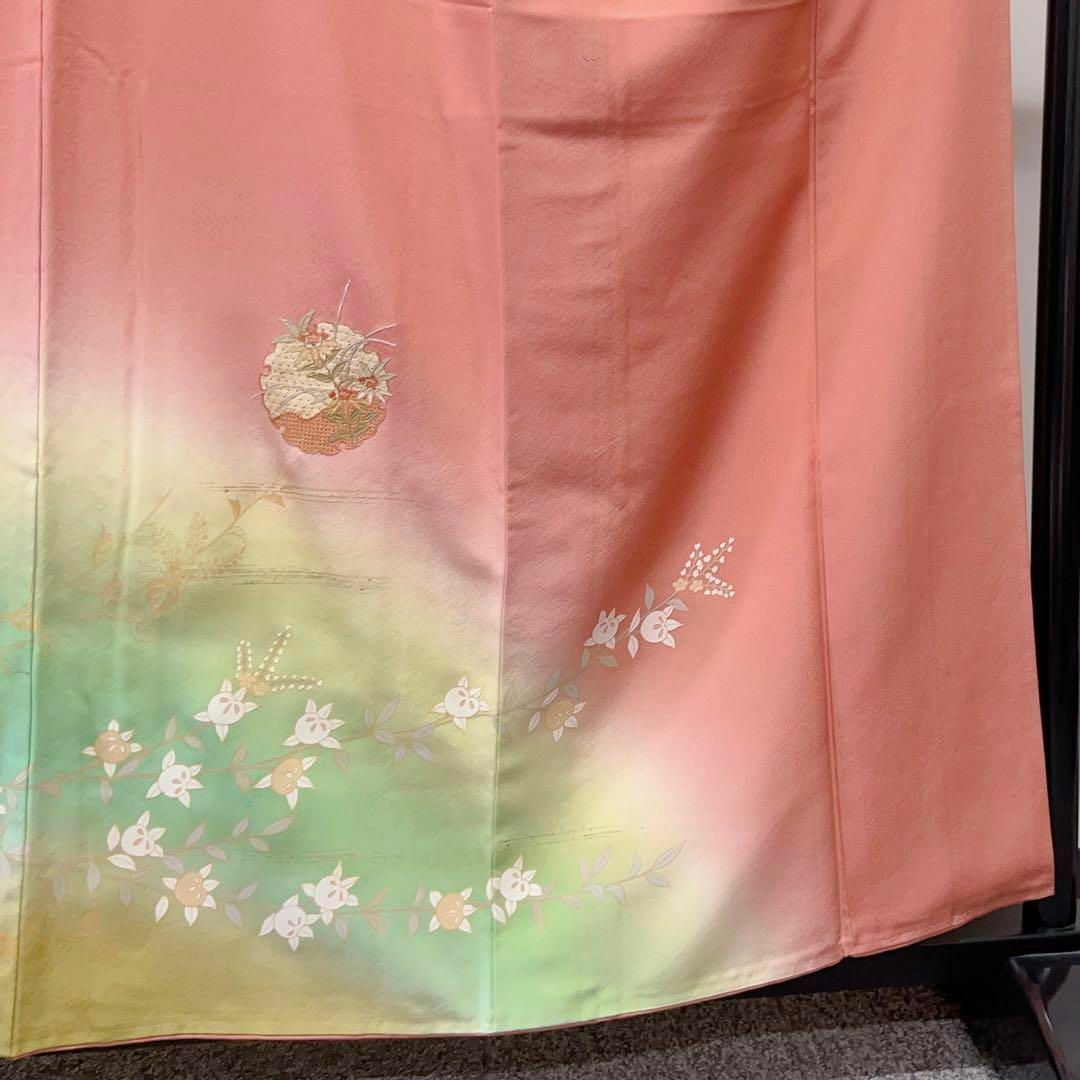花模様に雪輪紋のスワトウ刺繍 付け下げ 着物