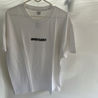 アンディフィーテッド(UNDEFEATED)のUNDEFEATED Tシャツ(Tシャツ/カットソー(半袖/袖なし))