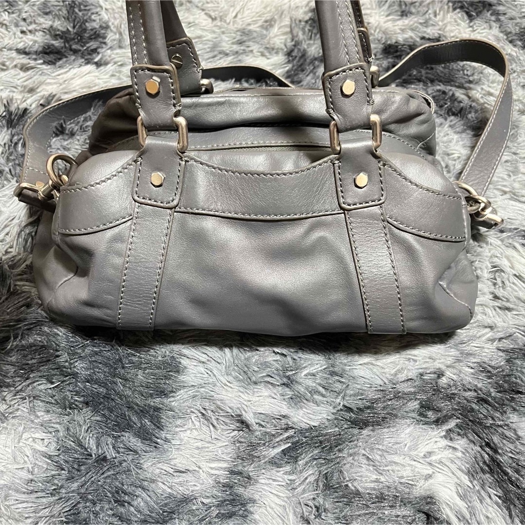 MARC JACOBS(マークジェイコブス)のMARC JACOBS   2way ショルダーバッグ ハンドバッグ グレー レディースのバッグ(ハンドバッグ)の商品写真