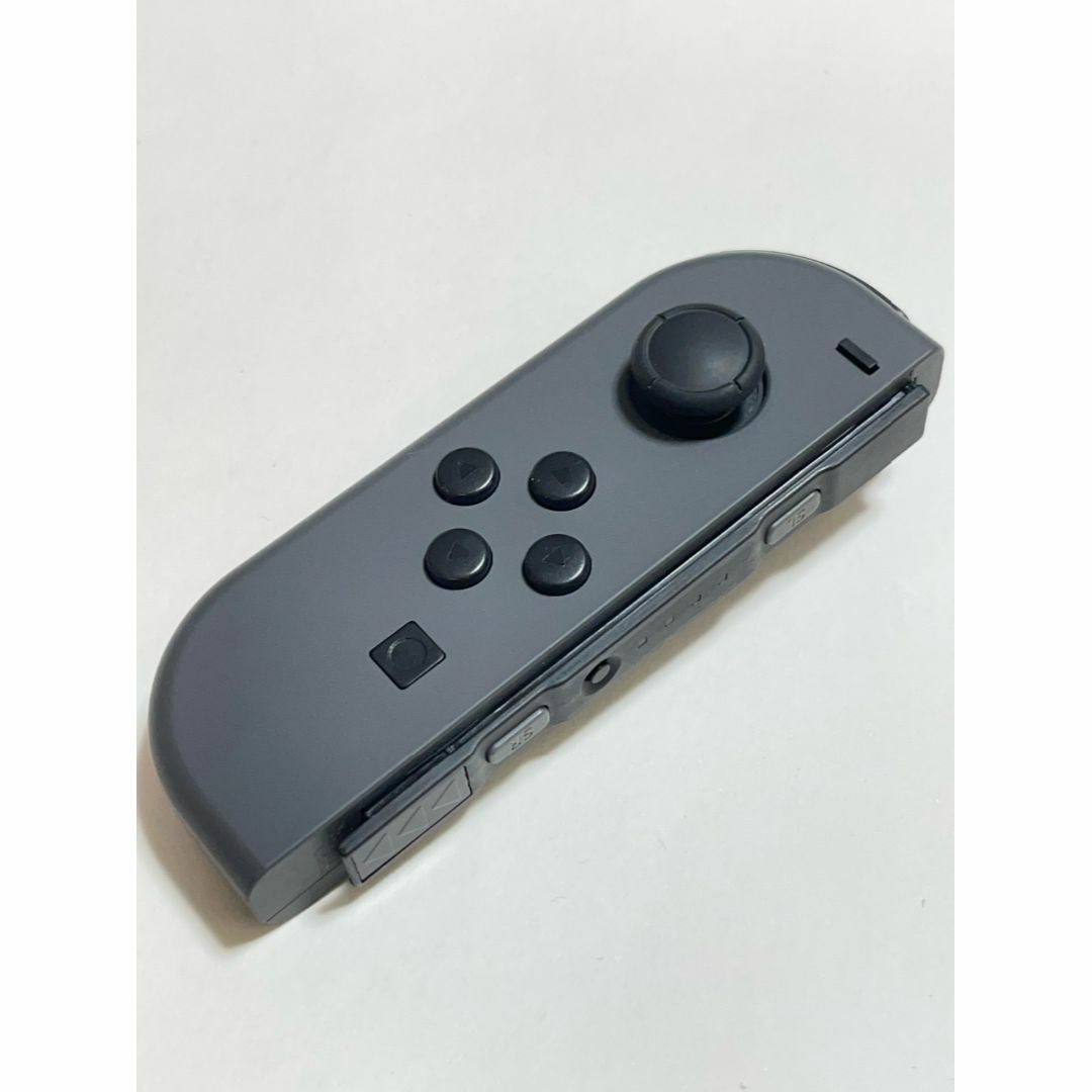 Nintendo Switch(ニンテンドースイッチ)の美品　Joy-Con　 左　グレー　ニンテンドースイッチ エンタメ/ホビーのゲームソフト/ゲーム機本体(家庭用ゲーム機本体)の商品写真