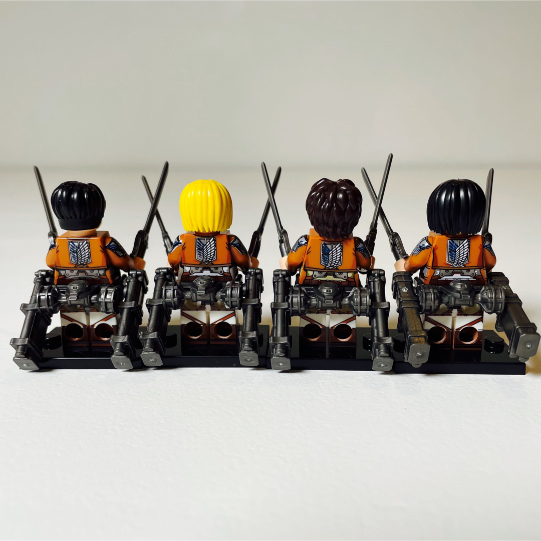 4体セット】進撃の巨人 フィギュア レゴ互換(新品) の通販 by