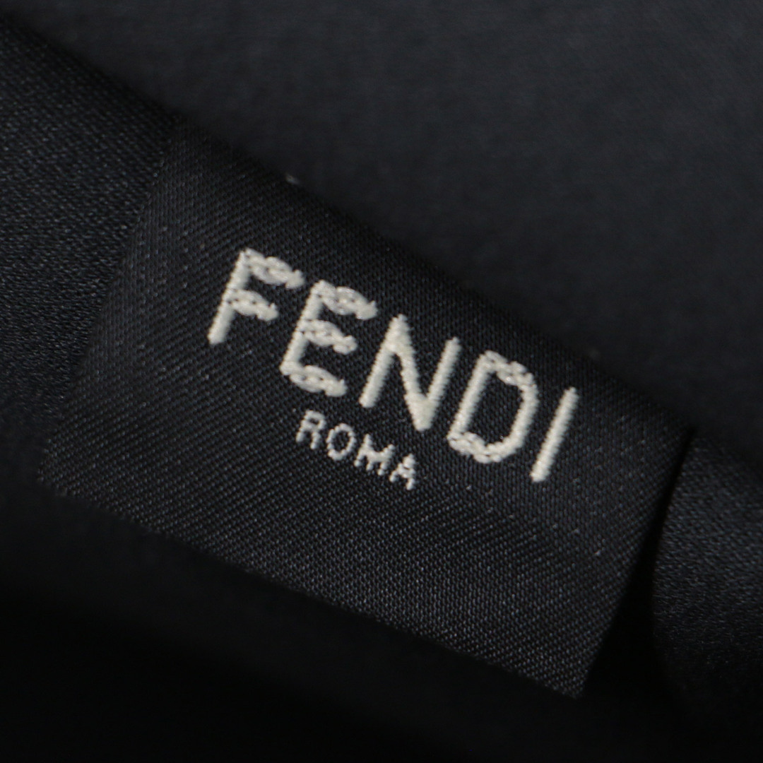 FENDI - FENDI フェンディ ピーカブー ディフェンダー バッグカバー