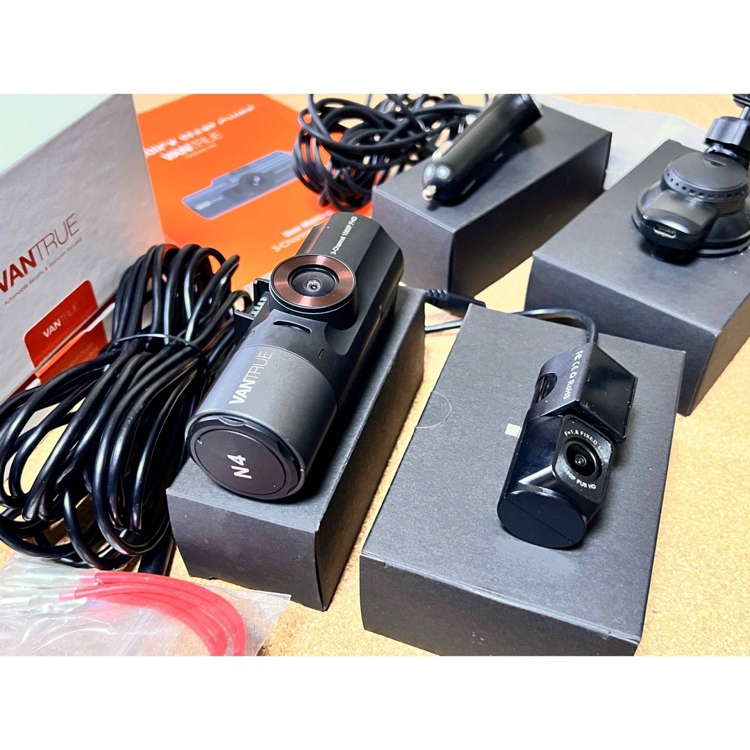 VANTRUE N4 +GPSマウント+直結電源ケーブル+純正SD付 フルセット VANTRUE N4 +GPSマウント+直結電源ケーブル+純正SD付 フルセット