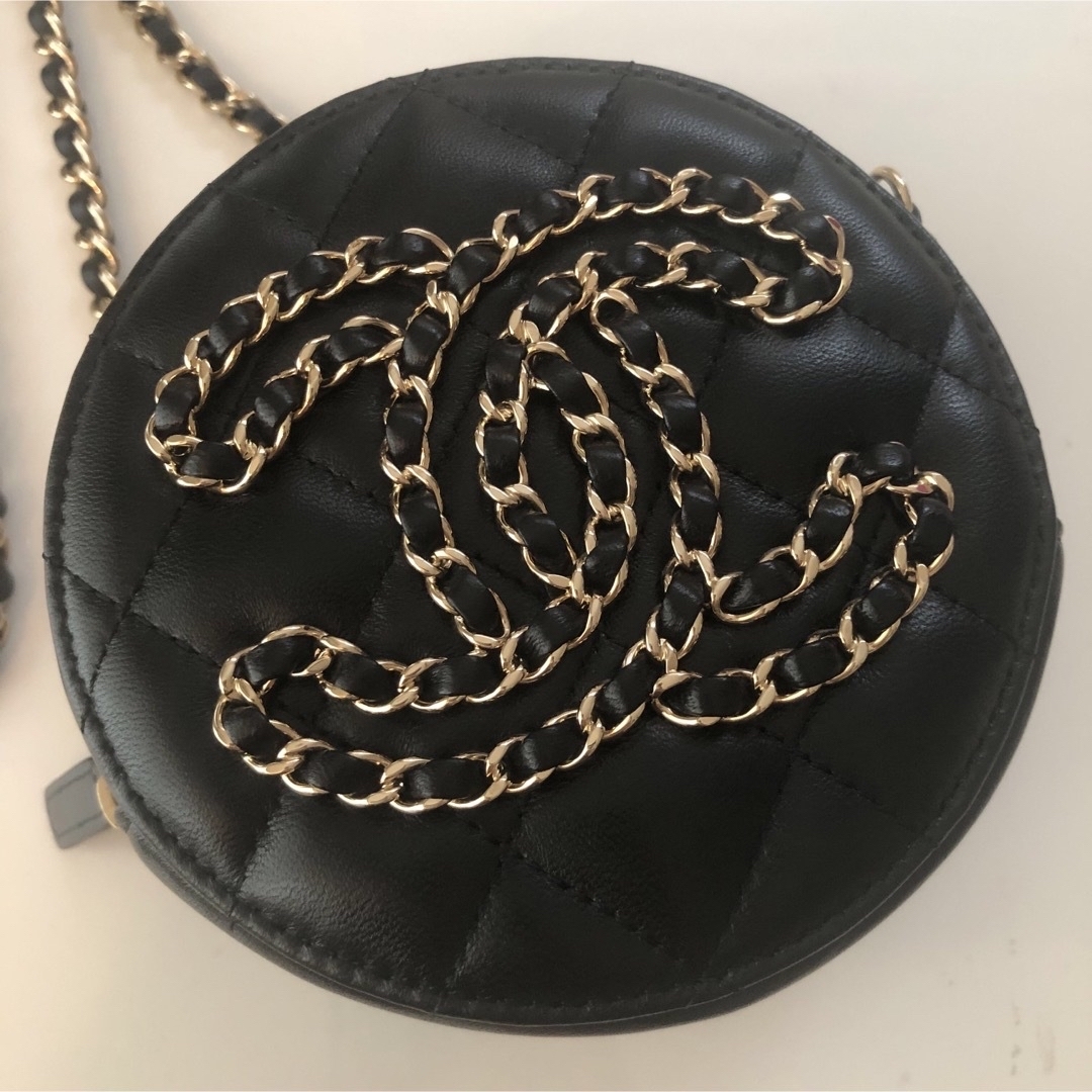 CHANEL - CHANEL  ラウンド　チェーンショルダー　美品