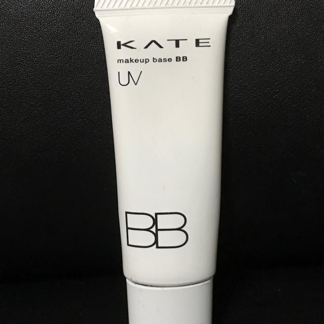 KATE(ケイト)の【美品‼️】KATE ビューティアップBBベースUV コスメ/美容のベースメイク/化粧品(化粧下地)の商品写真