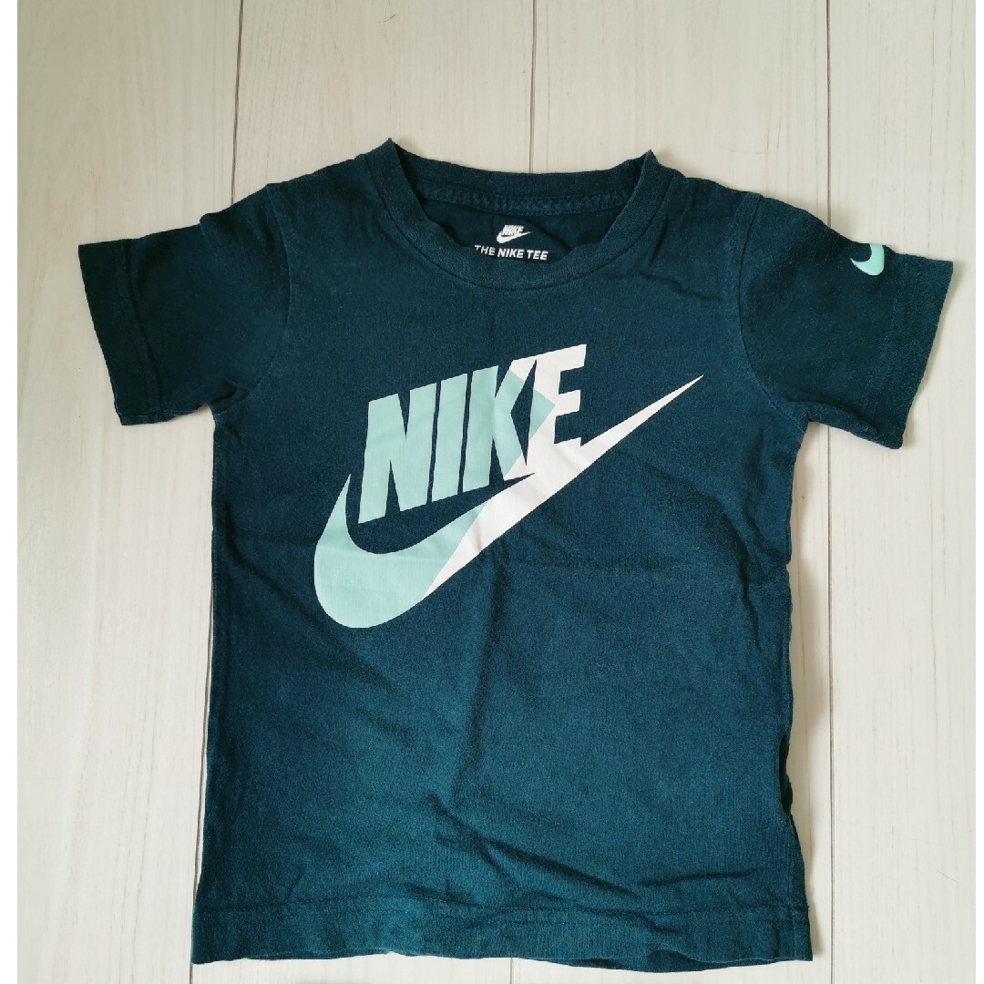 NIKE(ナイキ)のナイキＴシャツ キッズ/ベビー/マタニティのキッズ服男の子用(90cm~)(Tシャツ/カットソー)の商品写真