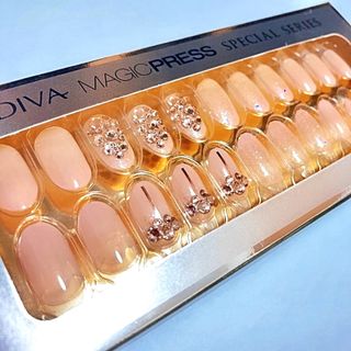 DASHINGDIVA ダッシングディバ スワロフスキー ネイルチップ 付け爪