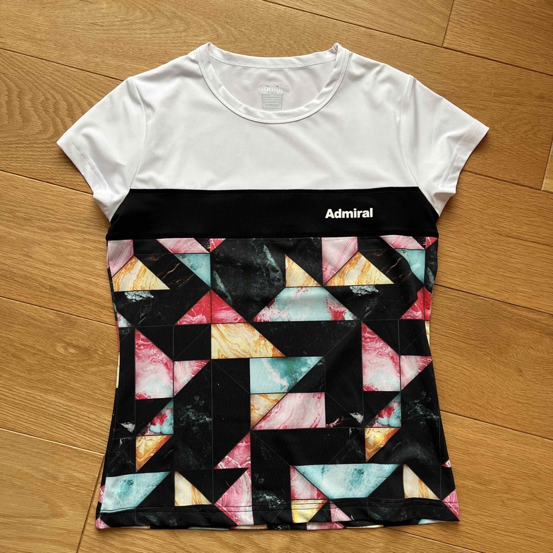 Admiral(アドミラル)の【アドミラル 】グラフィックフロントラインTEE (Sサイズ) スポーツ/アウトドアのテニス(ウェア)の商品写真