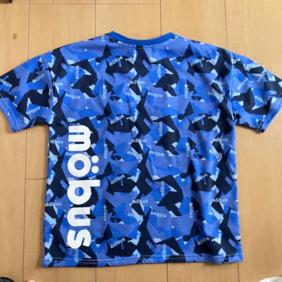 新品☆H&M☆Tシャツ　2枚まとめて　130㎝