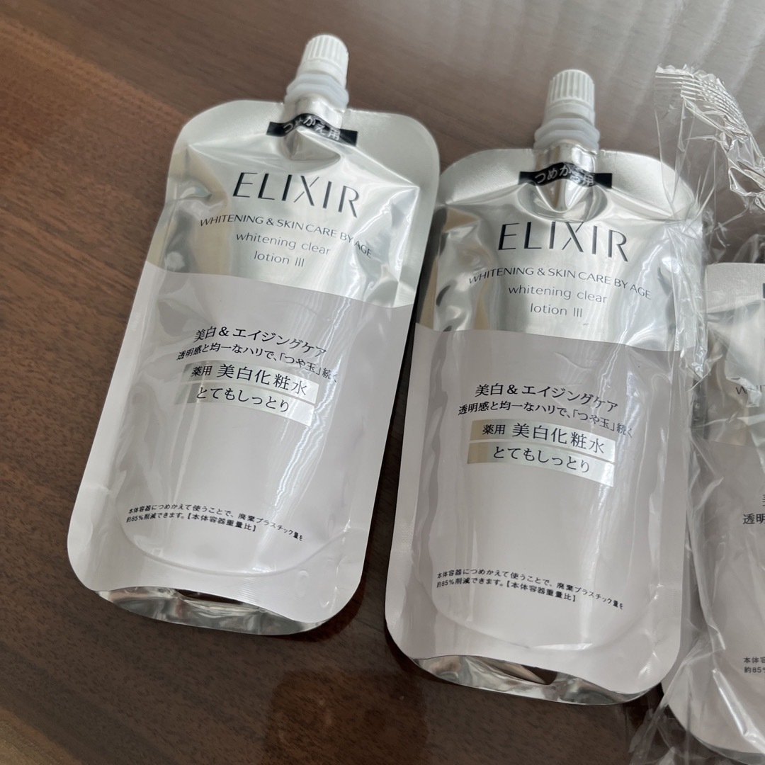 エリクシール  クリアローション T III薬用 美白化粧水 とてもしっとり(1