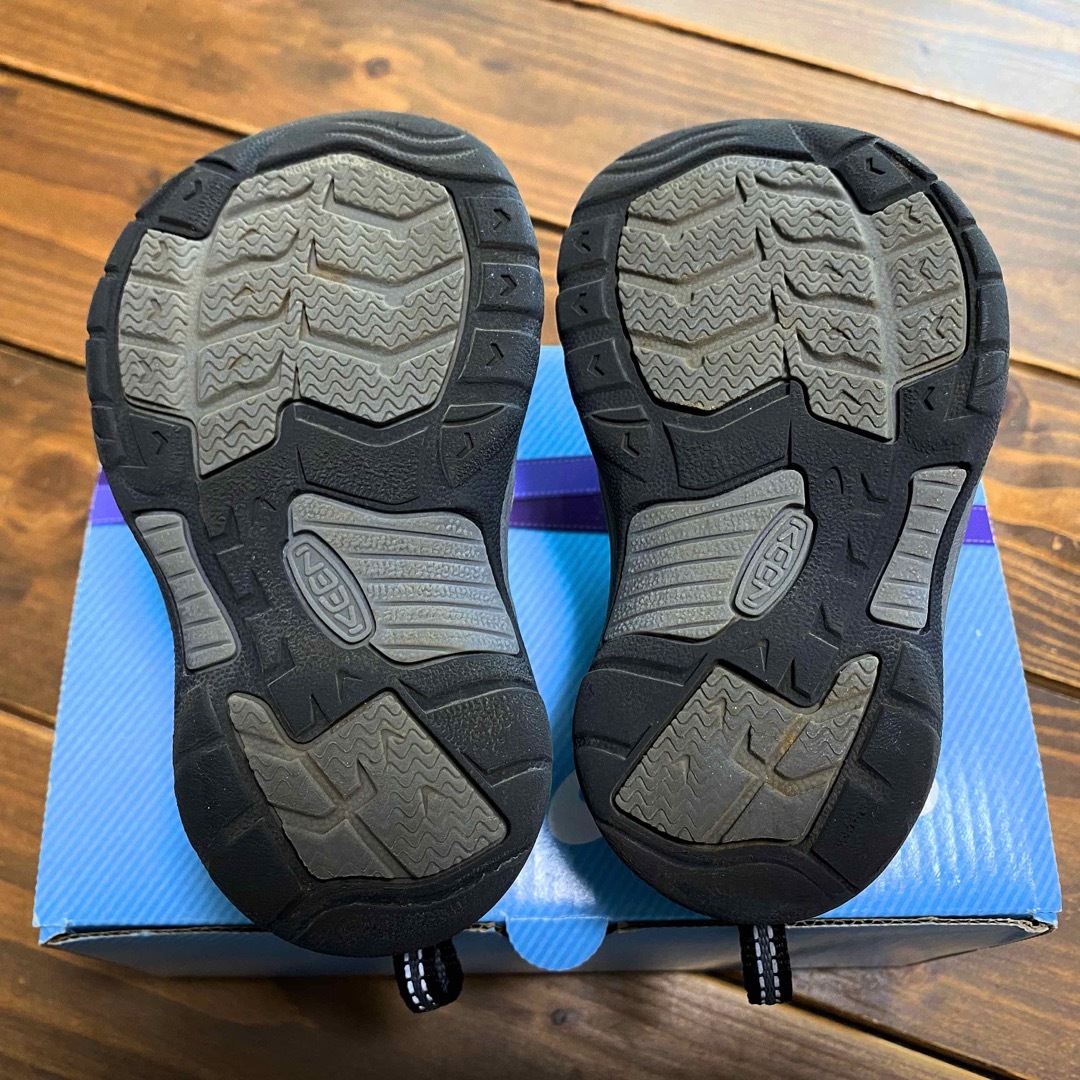 KEEN(キーン)のKEEN  キッズ  サンダル  13.5cm キッズ/ベビー/マタニティのベビー靴/シューズ(~14cm)(サンダル)の商品写真